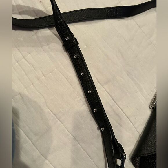 Botkier Waverly Black leather shoulder bag EUC shimmery inside silver toggle - Picture 13 of 15